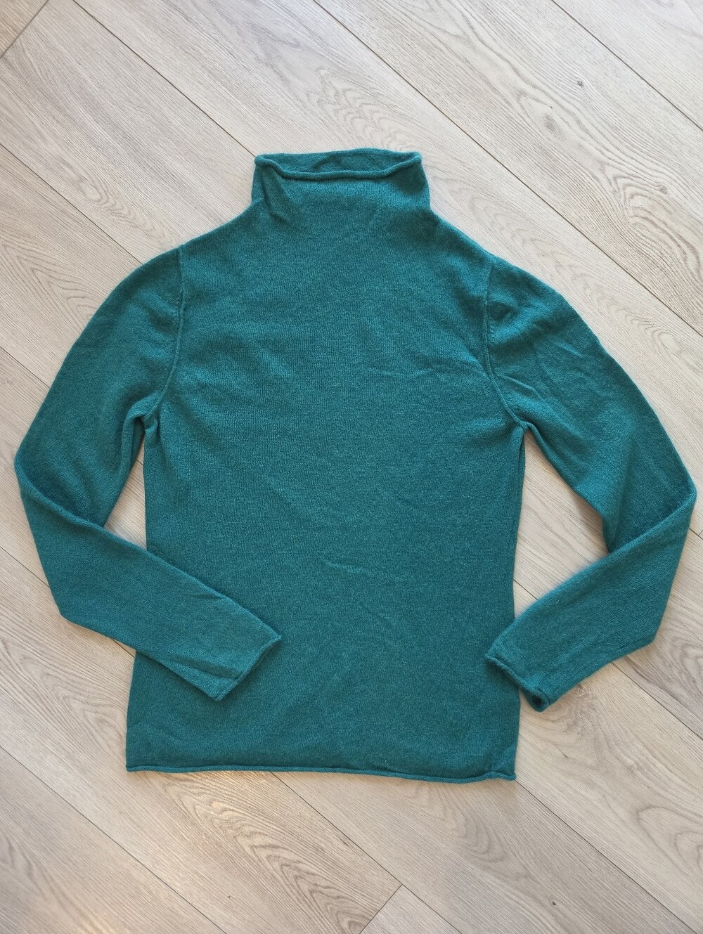 Nicole Miller New York 100% Cashmere Turtleneck Sweater Teal Green Medium